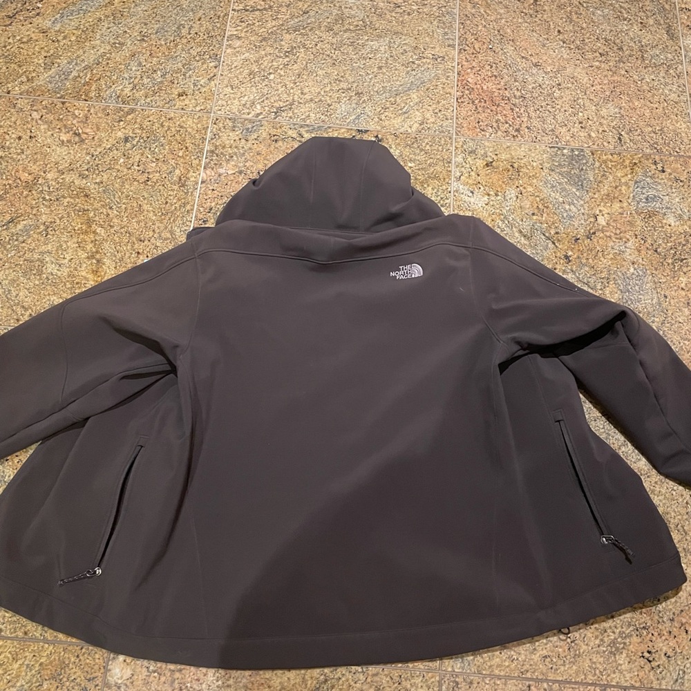 North face jacket - Picture 4 of 4